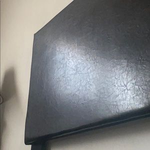 Meet your Posher, Demontez